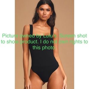 NWT Lulu’s basics symbolize bodysuit in black